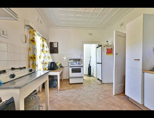 3 BEDROOM HOUSE FOR SALE IN BRAMLEY